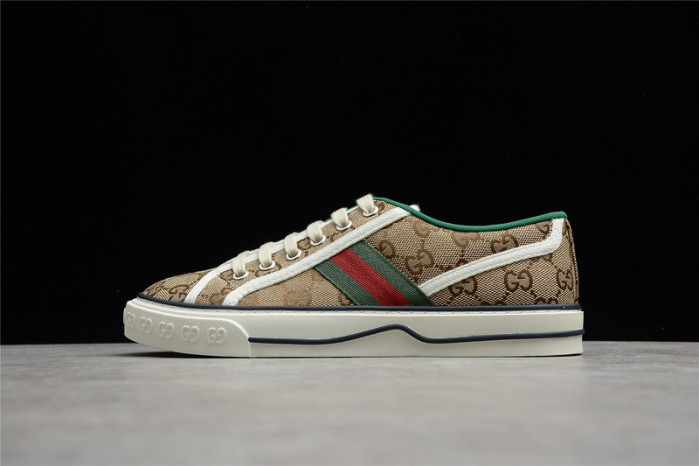 Gvc*1 sneaker