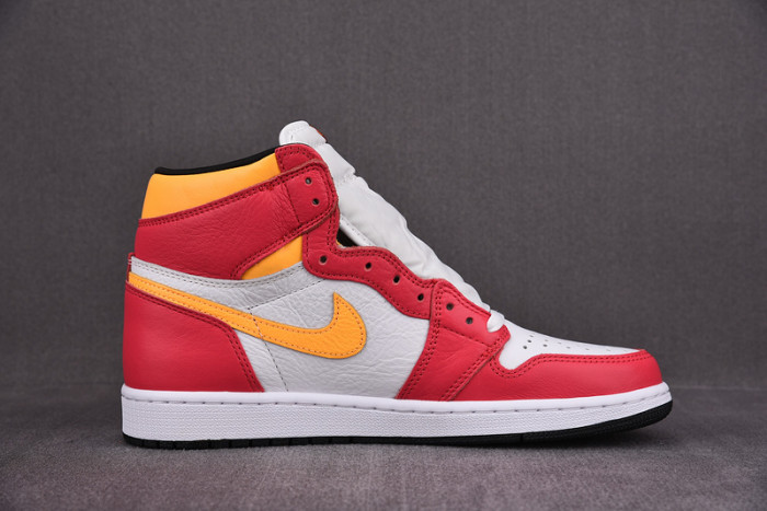 Air Jordan Retro 1 High OG Fusion Red 555088-603