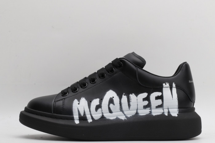 A1exa*der Mcqv*en OVERSIZED