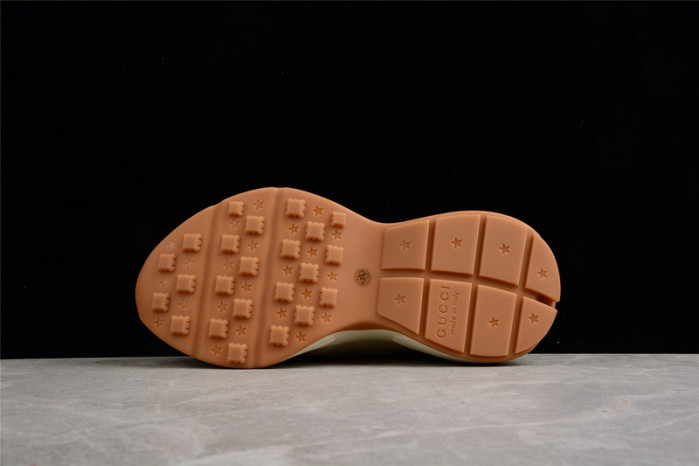 Gvc*1 sneaker