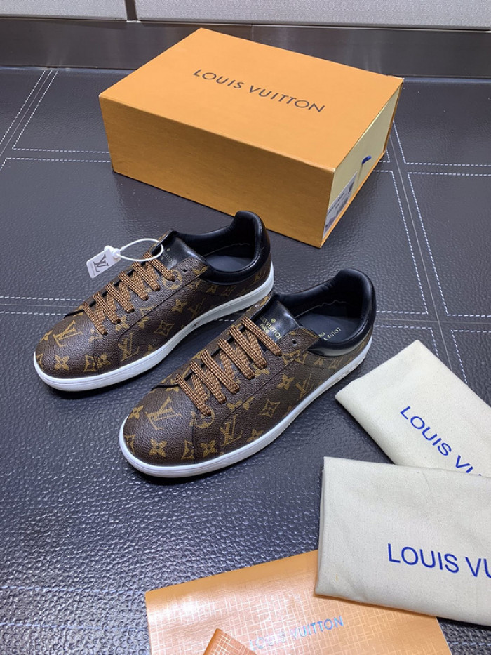LO1_VTS SNEAKER