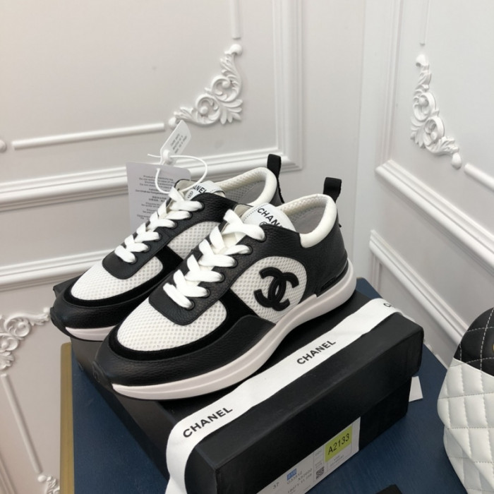 Ch**el sneaker