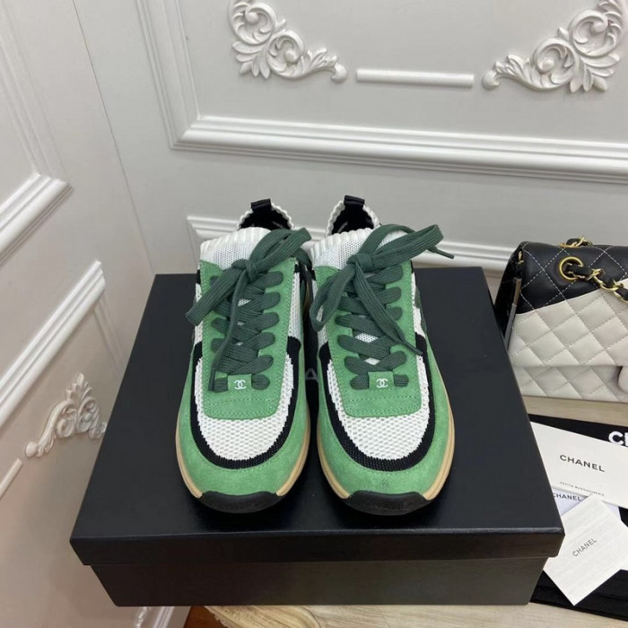 Ch**el sneaker