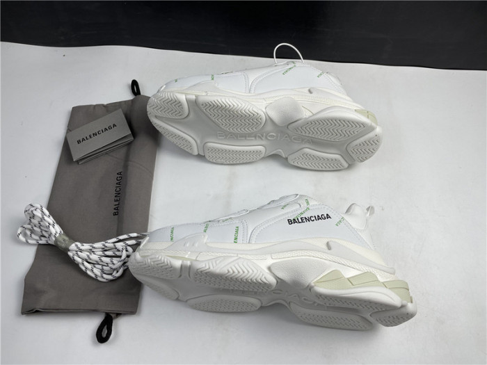 BLCG SNEAKER TRIPLE.S.
