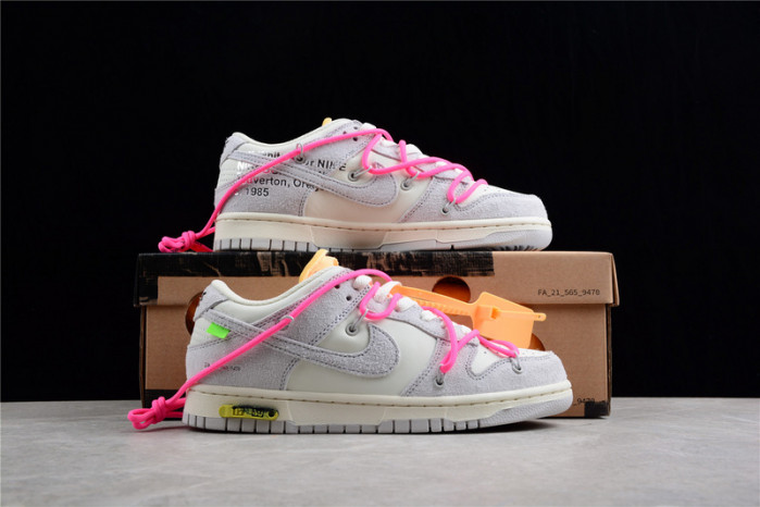 DUNK LOW 