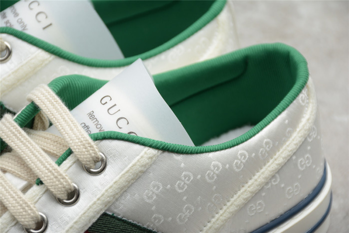 Gvc*1 sneaker