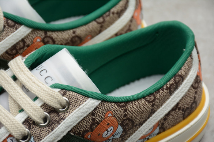 Gvc*1 sneaker