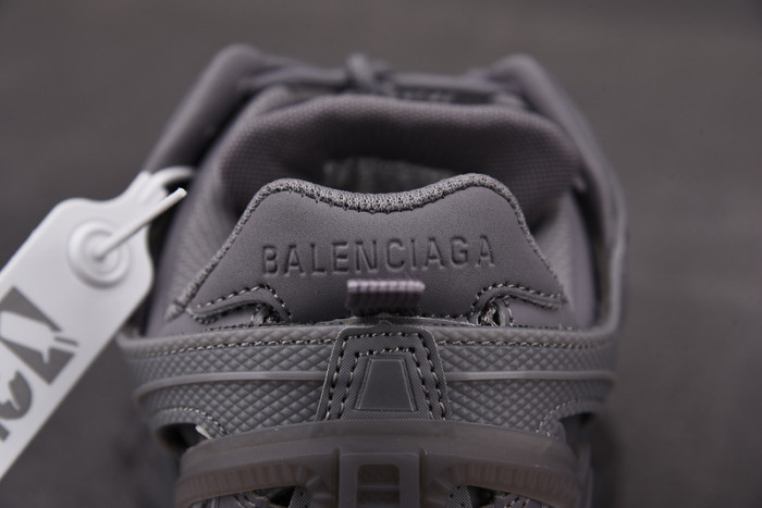 Ba1en*iaga TRACK