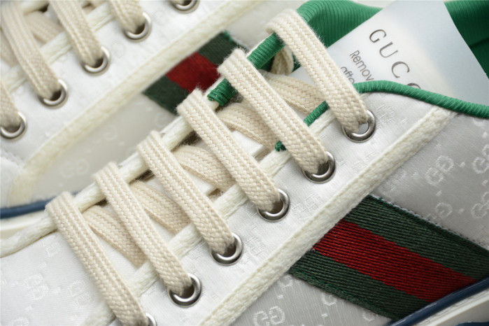 Gvc*1 sneaker