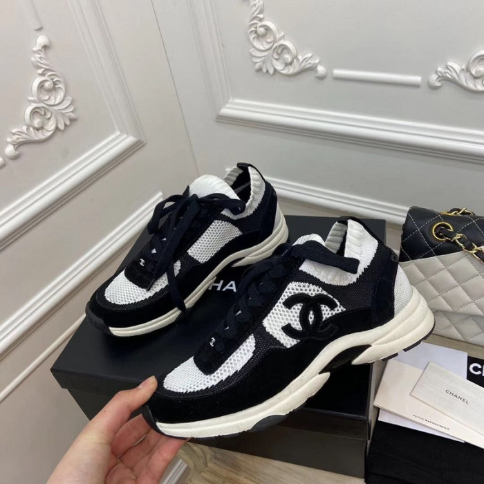 Ch**el sneaker