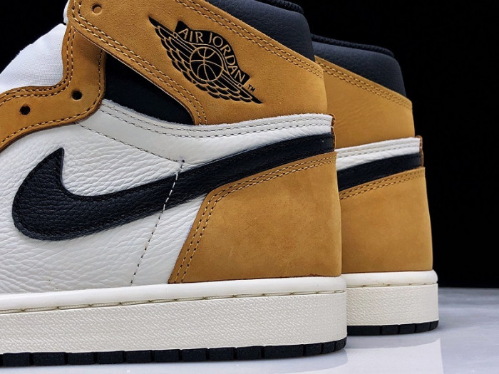 AIR JORDAN 1 RETRO HIGH OG ROOKIE OF THE YEAR 555088-700