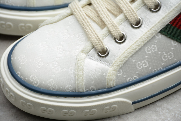 Gvc*1 sneaker