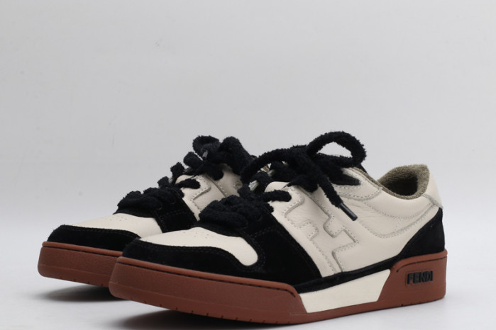 F**di SNEAKER
