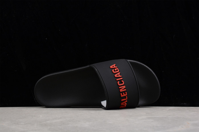 Ba1en*iaga Slippers