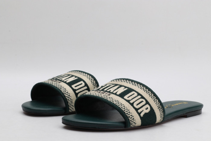 C@DR SANDAL