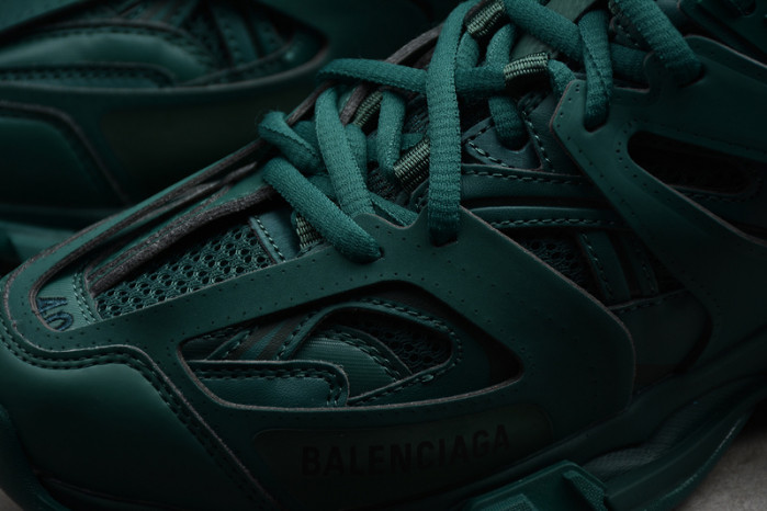 Ba1en*iaga TRACK