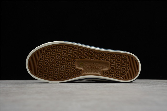 Gvc*1 sneaker