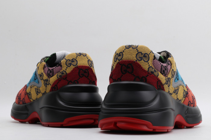 Gvc*1 sneaker