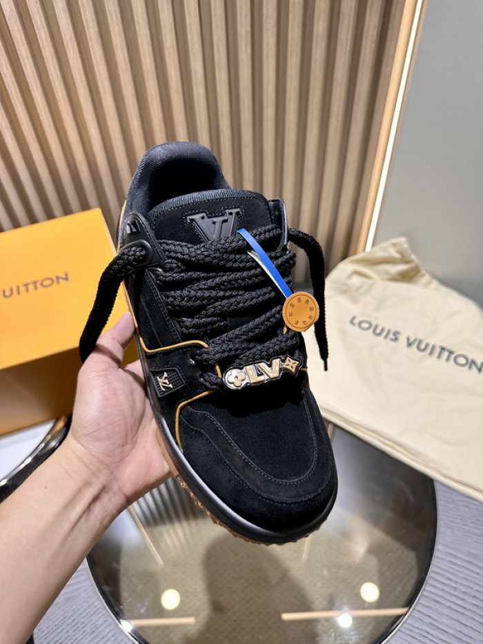LO1_VTS SNEAKER