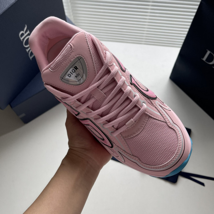 DIO B30 LowTop Sneaker