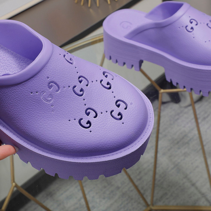 Gvc*1 SANDAL