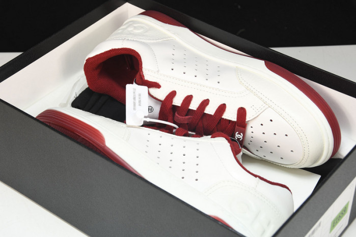Ch**el sneaker
