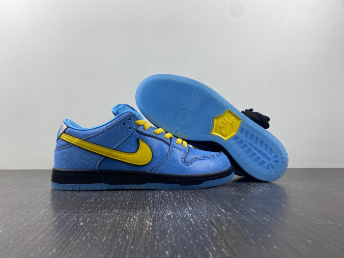 The Powerpuff Girls x Nike SB Dunk Low “Bubbles” FZ8320-400