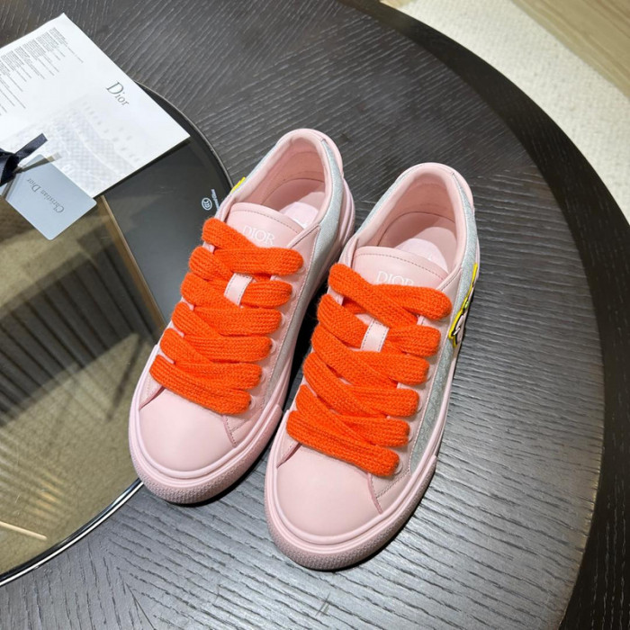 DIO* KAWS B33 SNEAKER