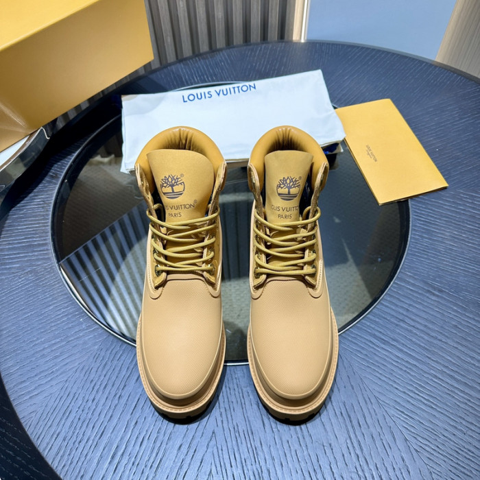 LO1_VTS BOOTS