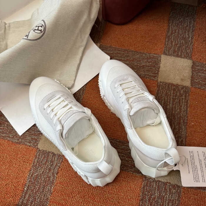 H**me5 SNEAKER