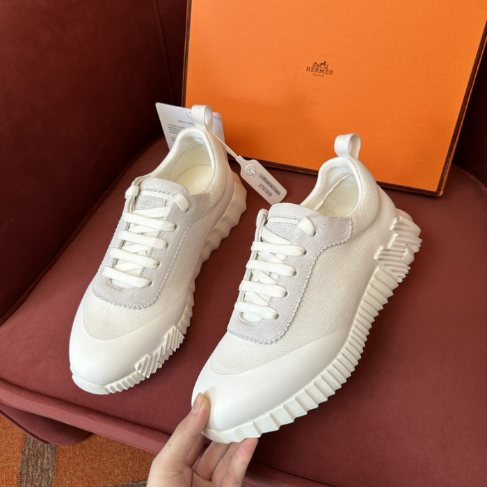 H**me5 SNEAKER