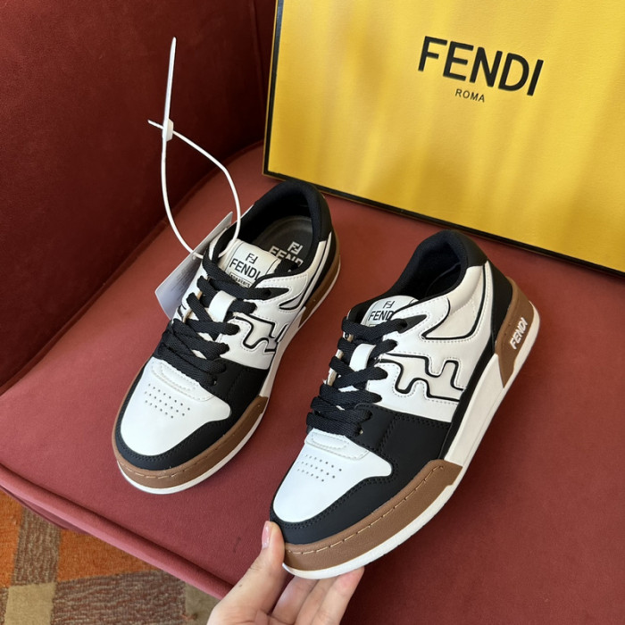 F**di SNEAKER