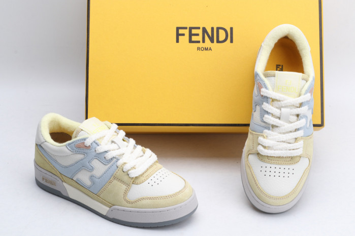 F**di SNEAKER