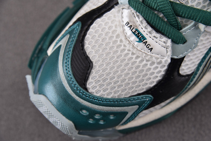 Ba1en*iaga -RUNNER