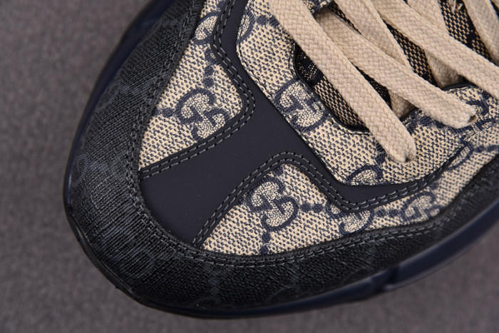 Gvc*1 sneaker
