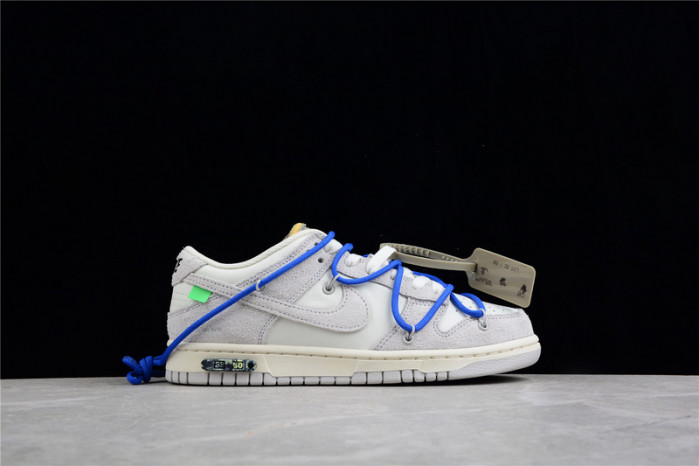 DUNK LOW 