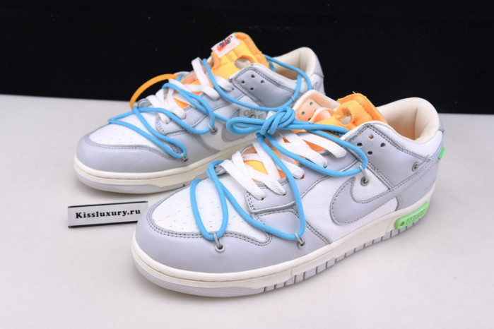 DUNK LOW 