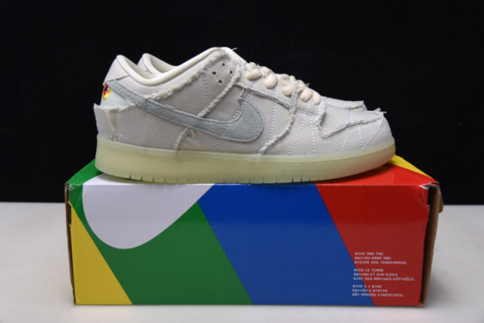 Dunk Low SB 