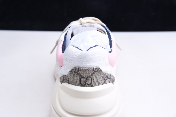 Gvc*1 sneaker