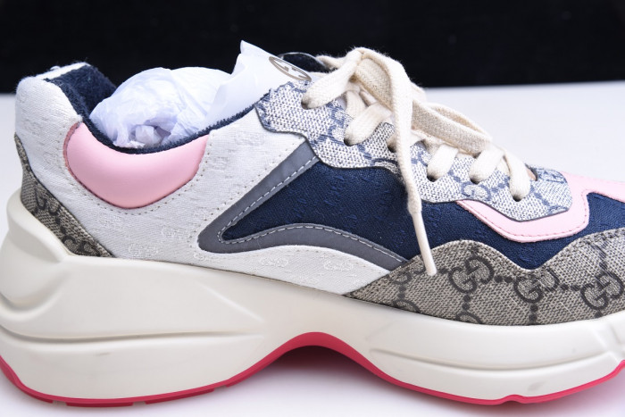 Gvc*1 sneaker