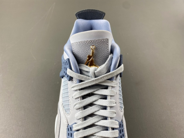 Air Jordan 4 UNC Tar Heels PE Player Exclusive - HV9204-407