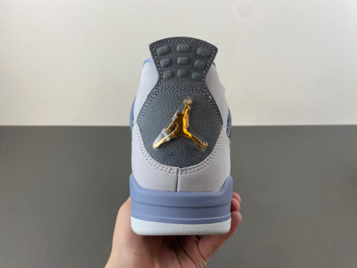 Air Jordan 4 UNC Tar Heels PE Player Exclusive - HV9204-407