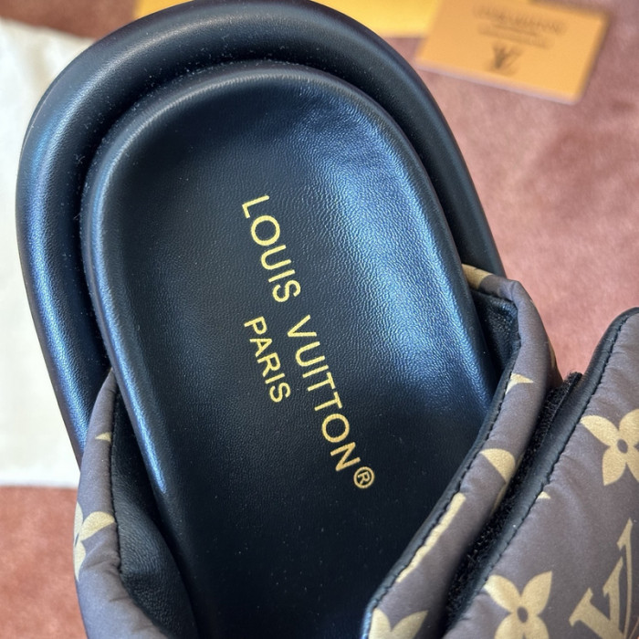 LO1_VTS SANDALS