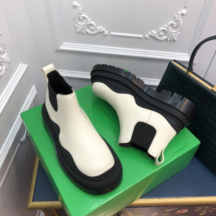 Botteg*Ven*ta Boots WOMEN + MEN