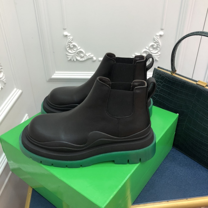 Botteg*Ven*ta Boots WOMEN + MEN