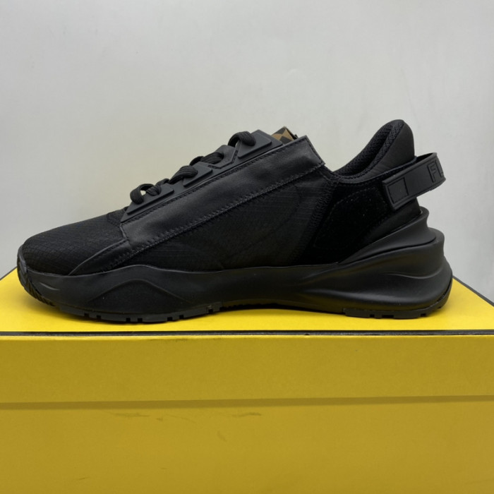 F**di SNEAKER