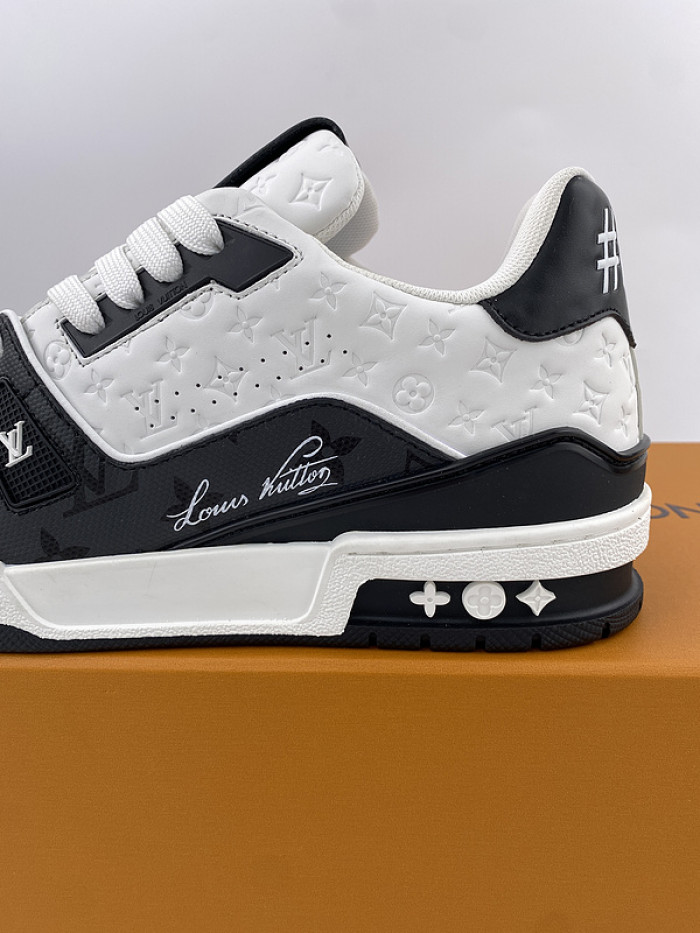 LO1_VTS SNEAKER