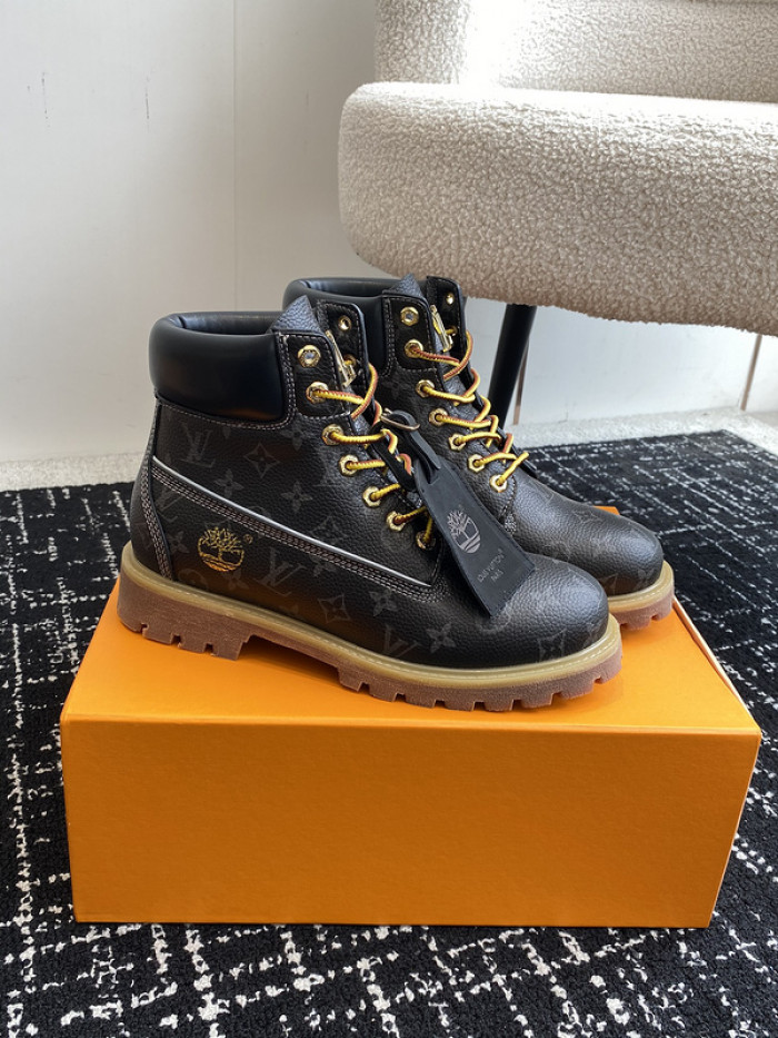 LO1_VTS BOOTS