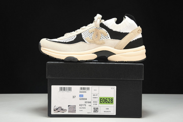 Ch**el sneaker