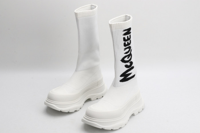 A1exa*der Mcqv*en Tread